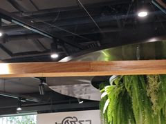 -瑞虹新天地月亮湾