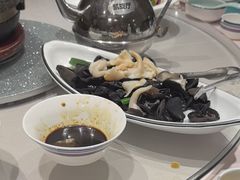 -海派美食·家宴海鲜青岛菜·石锅鲽鱼头(东方城店)