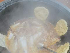 -曹丞相·地锅鸡·地锅鱼(武林店)