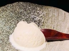 香草冰淇淋-花潮料理艺食馆(成都万象城店)