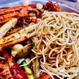 夏天来了怎么能少了这顿油焖大虾配烧烤！