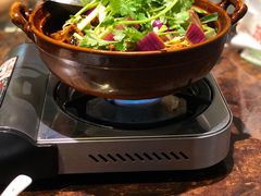 -胡须佬鸡煲四季火锅(海雅缤纷城店)