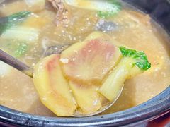 -菌之家·专业纯野生菌火锅·特色炒菌