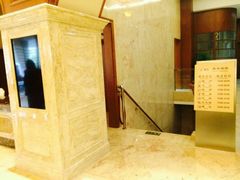 -山明水秀大饭店