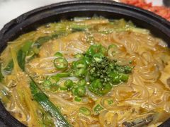 -泓历皇朝酒店(东亭店)