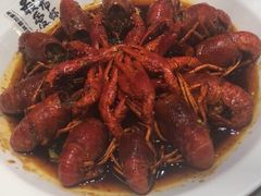 -龙巢盱眙龙虾·牛蛙·烧烤宵夜(八卦岭店)