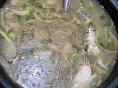 -土砂锅生态山庄·非遗砂锅雅鱼