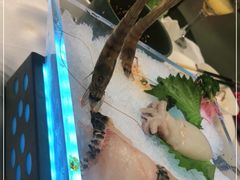 -红鼎豆捞·非遗鲍皇汤火锅(宝丰路店)