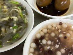 -芳婆糕团店(王府大街店)