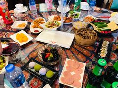 -乌托邦轰趴日租聚会别墅(先生的院子店)