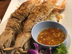 -两兄弟Song Pee Nong(2号店)