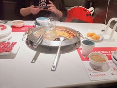 -左庭右院鲜牛肉火锅(金山万达店)