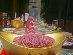 手切鲜羊上脑一米板-羊大爷涮肉(亮马桥店)