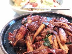 杏鲍菇炒牛柳粒-港丽餐厅(高德置地店)