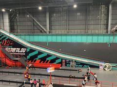 -极限PLAY运动娱乐新世界·团建派对潮玩休闲馆·室内蹦极高空游乐园