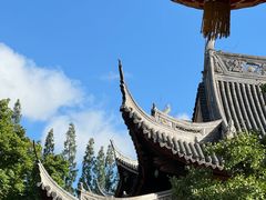 -龙华寺