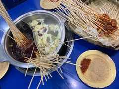 -马路边边·成都串串(翠柏路店)