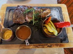 -YUE·6·西式融合餐厅(外滩六号店)