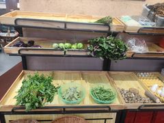 -邱芳粉店(迎宾大道旗舰店)