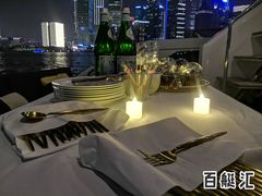 -北外滩百艇汇游艇俱乐部