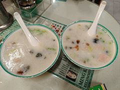 皮蛋瘦肉粥-西关明记肠粉(荔枝湾店)