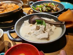 -吃饭皇帝大土家民族菜(正大广场店)