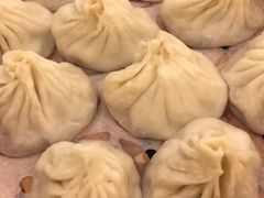 咸甜味鲜肉小笼包-不二心·鲜肉大包·海胆小笼汤包(二七广场店)