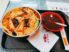 螺丝肉汤粉-红鼻子桂林米粉(金唐新光界店)