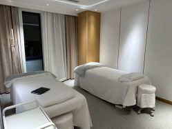 -康美贞·痘肌养护管理中心