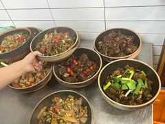 -麻伊伏土菜馆(朗州路店)