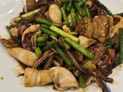 五花肉烧笔管-良友·海鲜青岛菜(五四广场店)