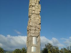 -亚龙湾中心广场