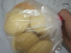 -昆明冠生园·蛋糕·面包(朗悦湾店)