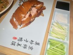 -荷塘秋月·本帮江浙菜(国权路店)