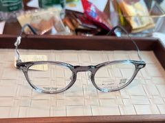 -Eziwish眼镜·蔡司授权店