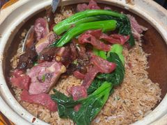 招牌腊味煲仔饭-肥仔文澳门猪骨煲(南京西路店)