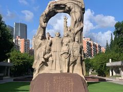 -上海市龙华烈士陵园