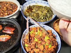 -王胖儿甏肉干饭