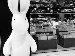 -诚品(信义店)