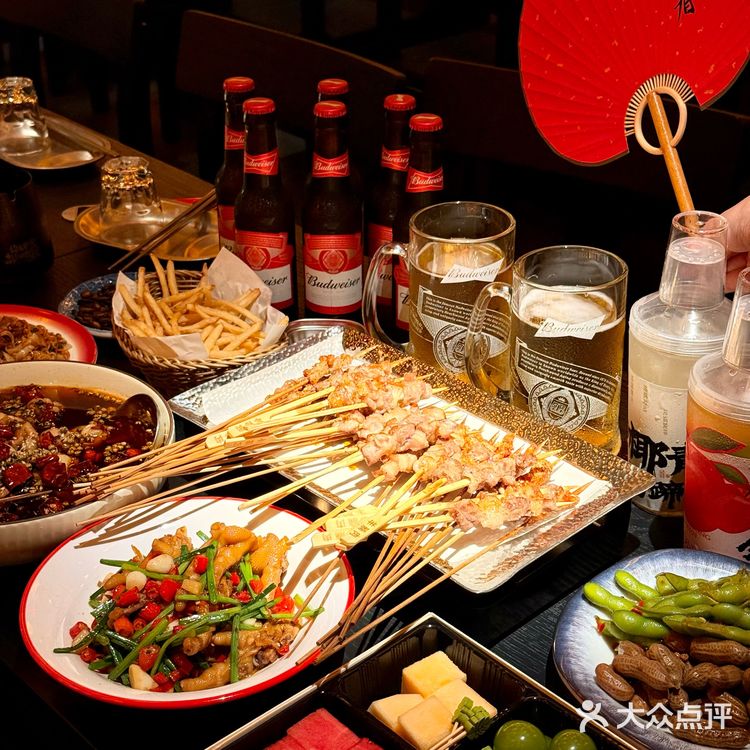 🔥🪭響LiveHouse原班人马开的烧烤酒馆