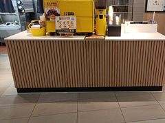 -麦当劳(卫星广场店)