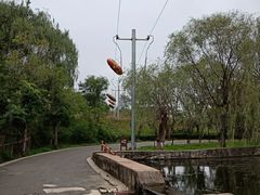 -雪山彩虹谷景区