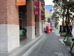 -宁曼路