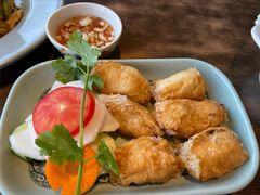 越式香炸墨鱼卷-大头虾越式风味餐厅(光明广场店)