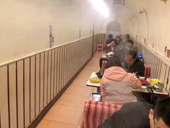 -洞庭洲·防空洞火锅·烧烤·铜锅涮肉(新百广场店)