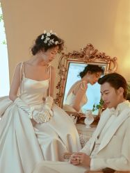 -至臻微拉婚纱摄影