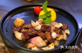 Flame Steak at Yingzuo