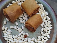 -包整·丝娃娃(一览甲秀楼风景店)