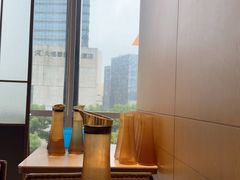 -泓历皇朝酒店(东亭店)