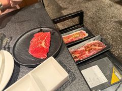 -嘿嘟嘟·肋条烧肉放题(爱融荟城店)